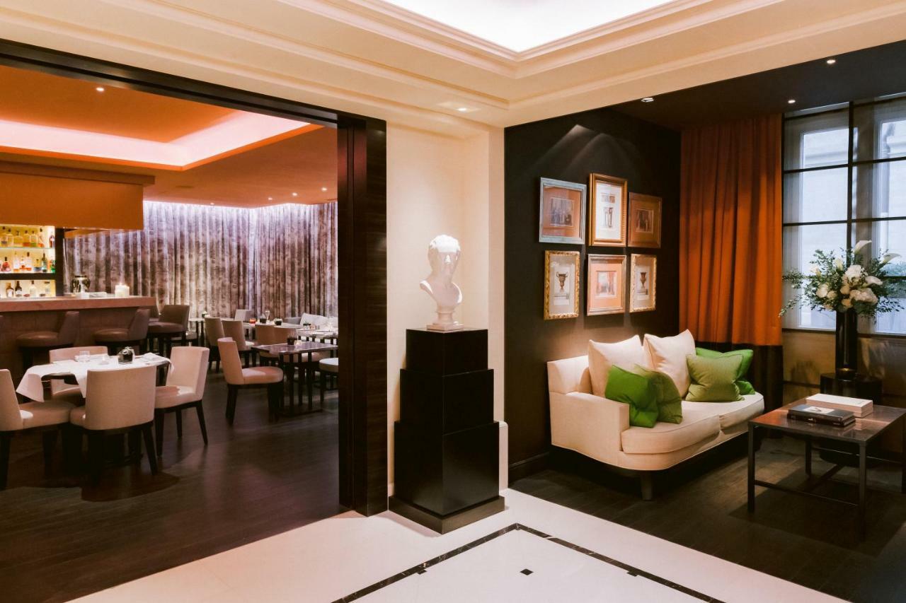 Grand Hotel Du Palais Royal Париж Екстериор снимка